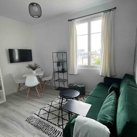 L'Oiseau Bleu Appt 2 Pieces , 150 M De La Plage Apartment Blonville-sur-Mer Exterior photo